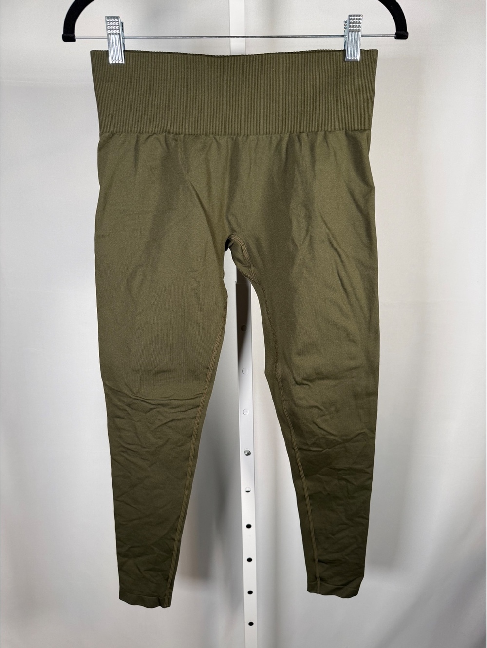 Halara Seamless Flow Mid Rise Tummy Control Leggings Olive Green Size Medium - Picture 3 of 6